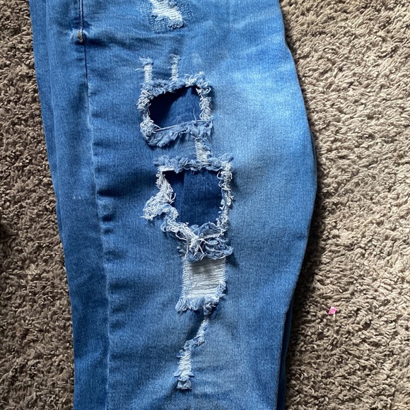 Jeans - Picture 2 of 2